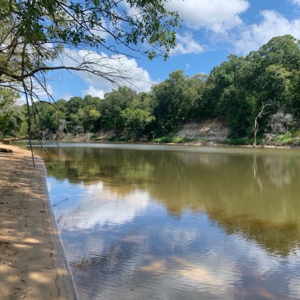 Meet your Posher, Pamela